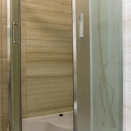 Blue Marina アパートホテル