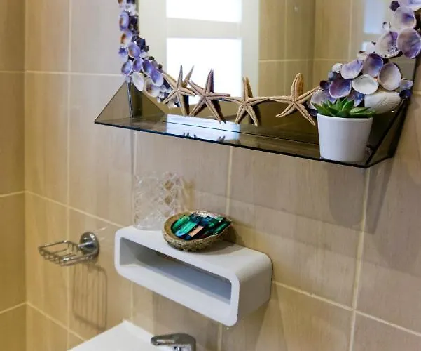 Blue Marina Appart hôtel 3*