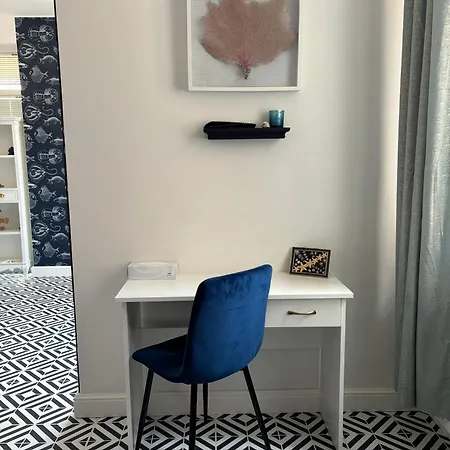 Blue Marina Apartahotel